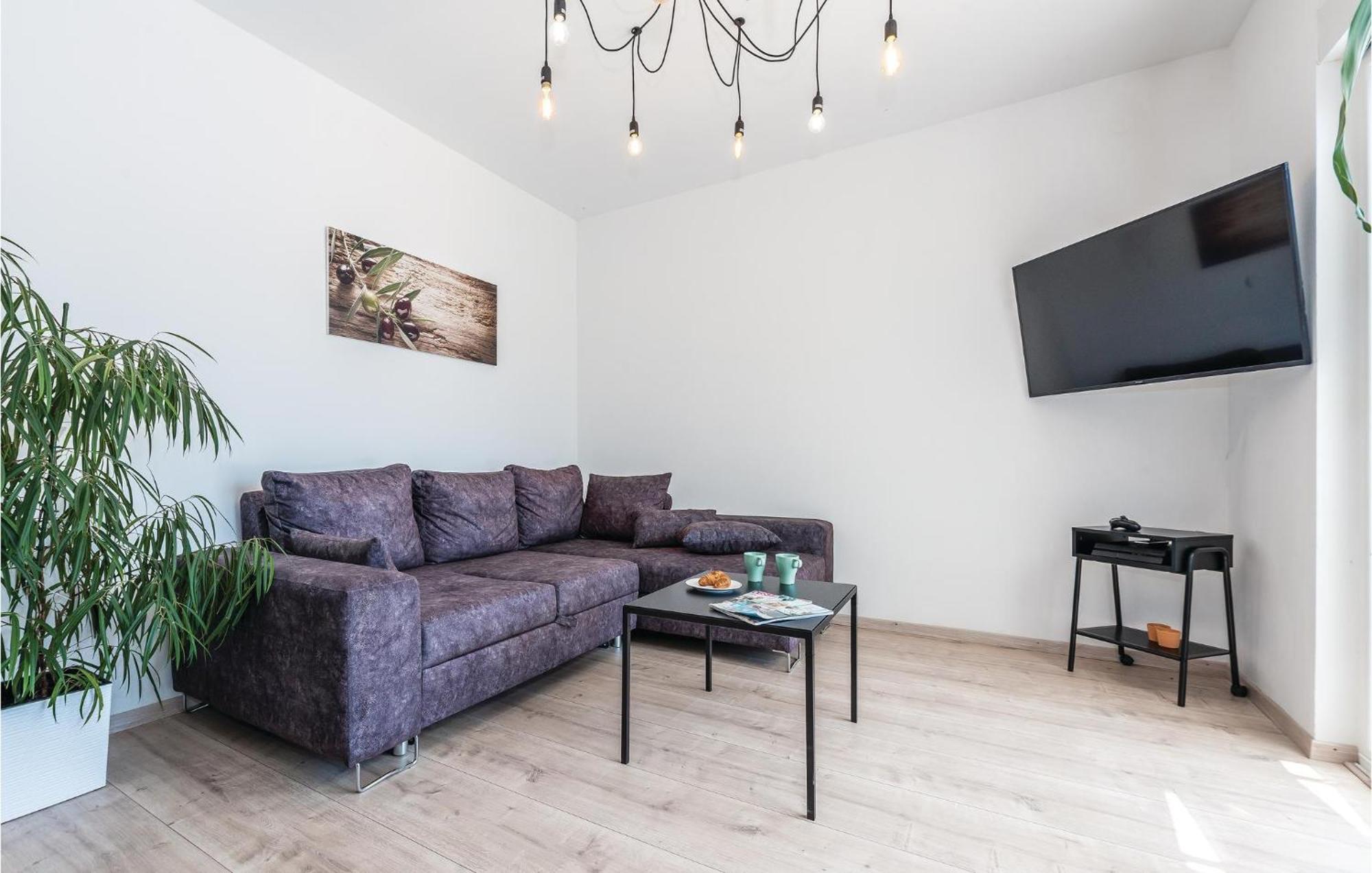 Lovely Home In Betina With Wifi Экстерьер фото