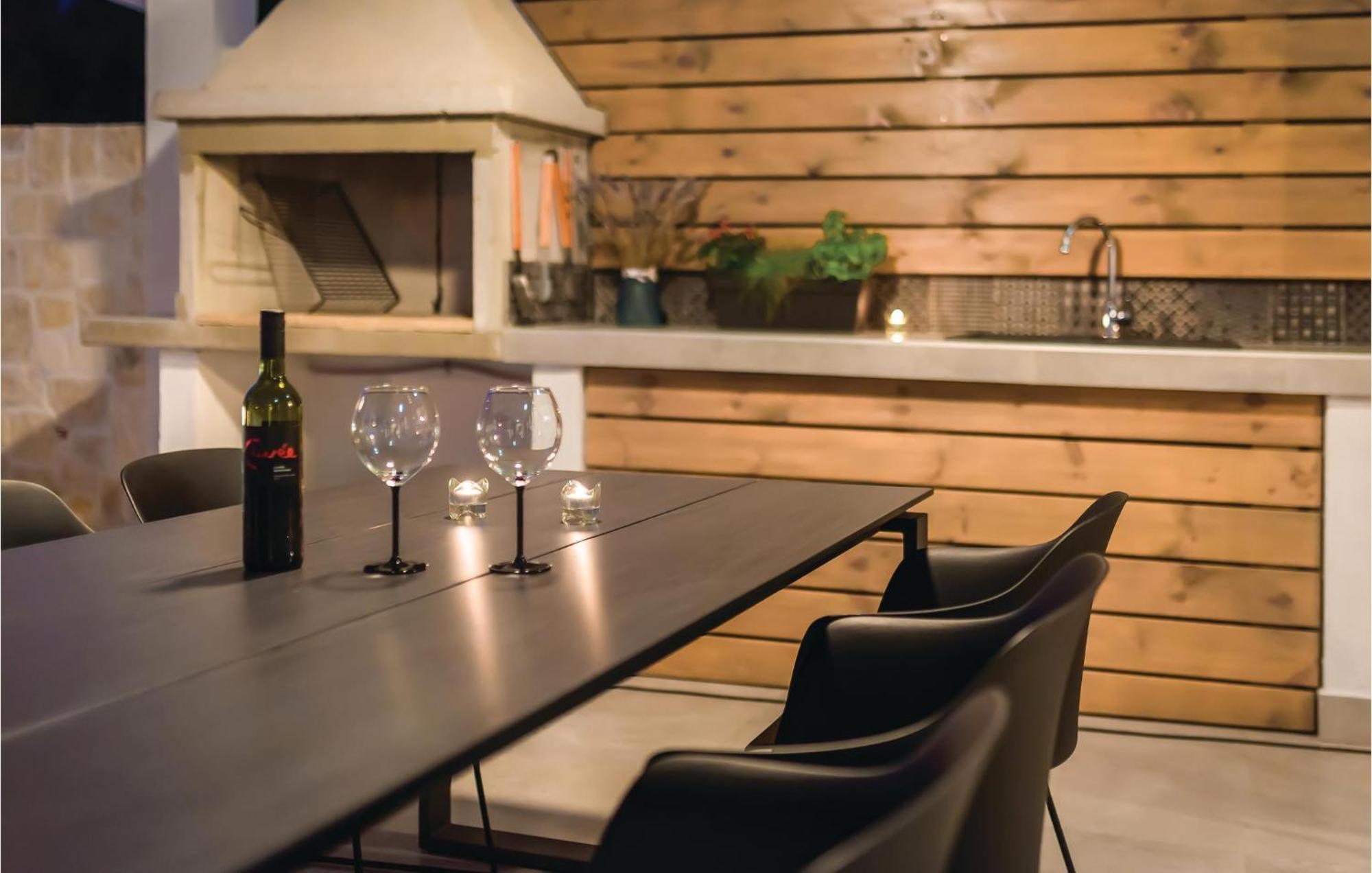 Lovely Home In Betina With Wifi Экстерьер фото